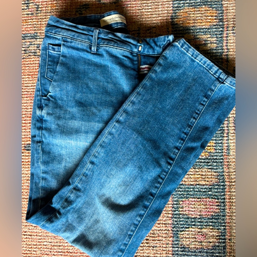 Pilcro relaxed fit jeans 29
